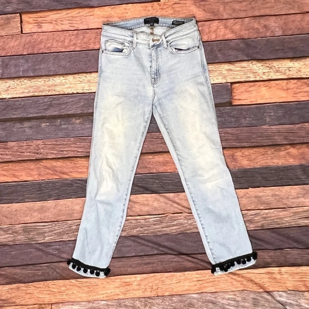 Sanctuary Lite Blue Denim Decorative Fringe Women's Modern Straight Jeans